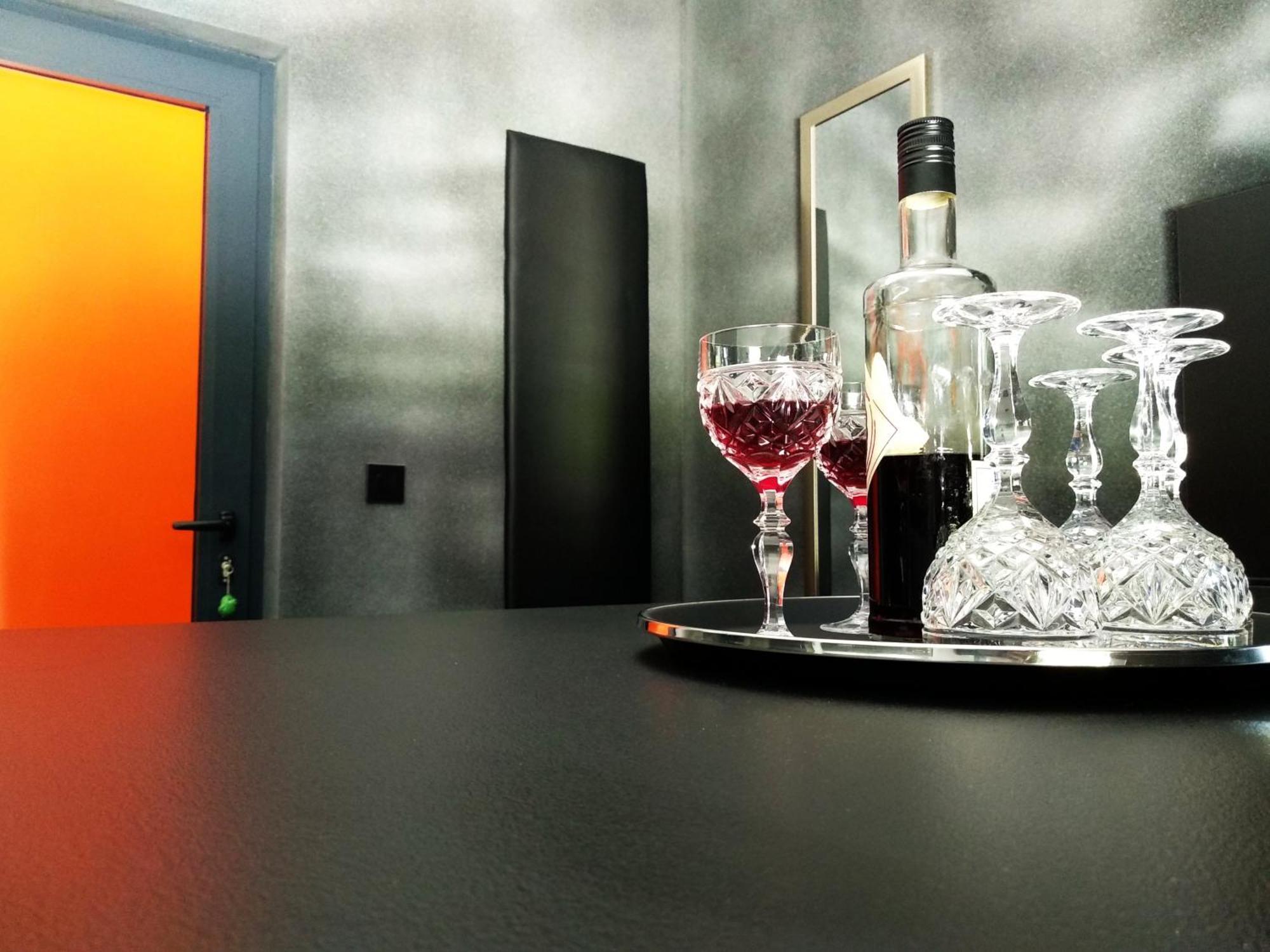 House Of Silence Apartment Trogir Bagian luar foto