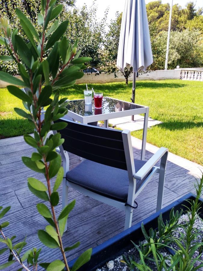 House Of Silence Apartment Trogir Bagian luar foto