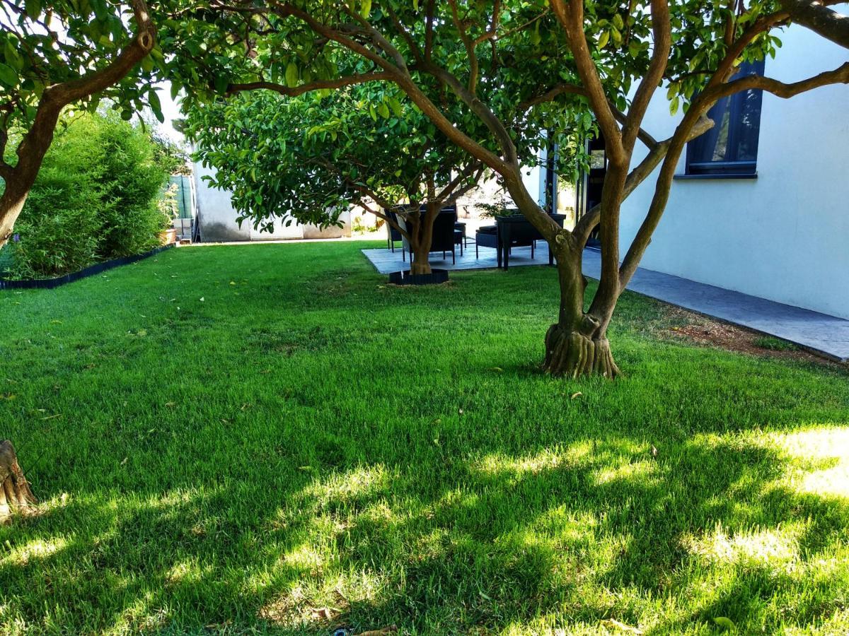 House Of Silence Apartment Trogir Bagian luar foto